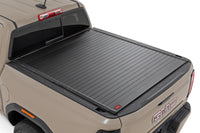 Rough Country | Hard Roll Up Bed Cover | 5' Bed | Chevy/GMC Canyon/Colorado 2WD/4WD (23-26) | 50120525
